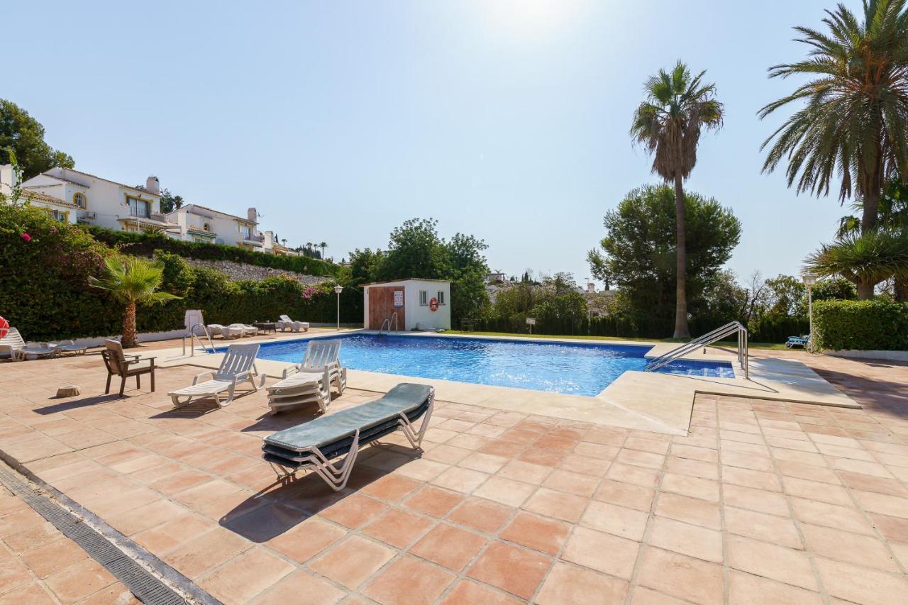 Malagasuite House Pool Fuengirola Extérieur photo